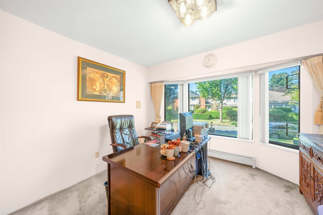 House in Vancouver, British Columbia, Canada 3 - 18247579