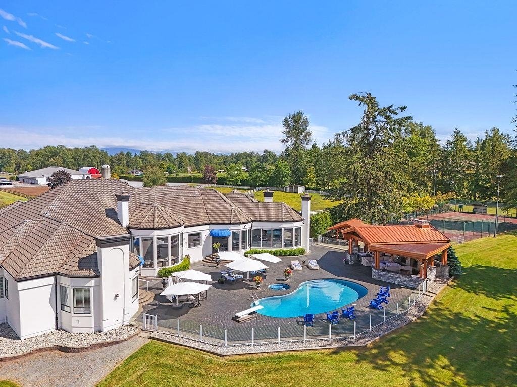 House in Langley Township, British Columbia, Canada 3 - 18247416