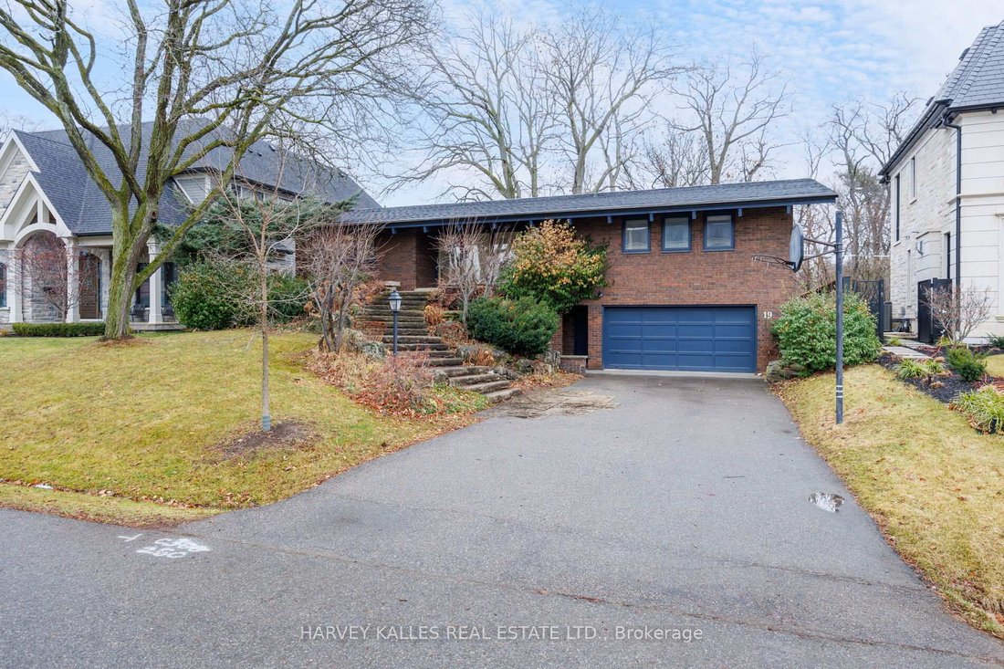 House in Toronto, Ontario, Canada 3 - 18246666
