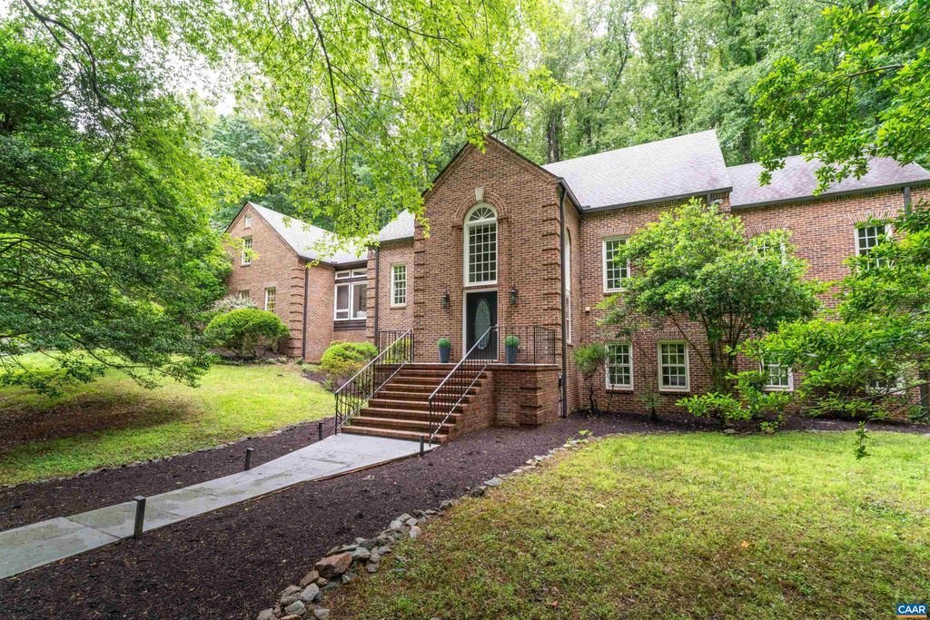 House in Charlottesville, Virginia, United States 2 - 18247160