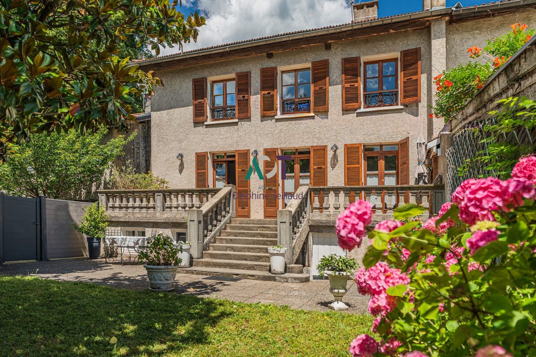 House in Barnave-Saint Robert, Saint-Egreve, France 1 - 18246949