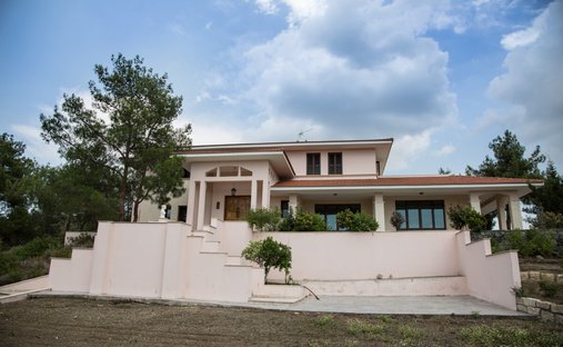 House in Lythrodontas, Nicosia, Cyprus 1