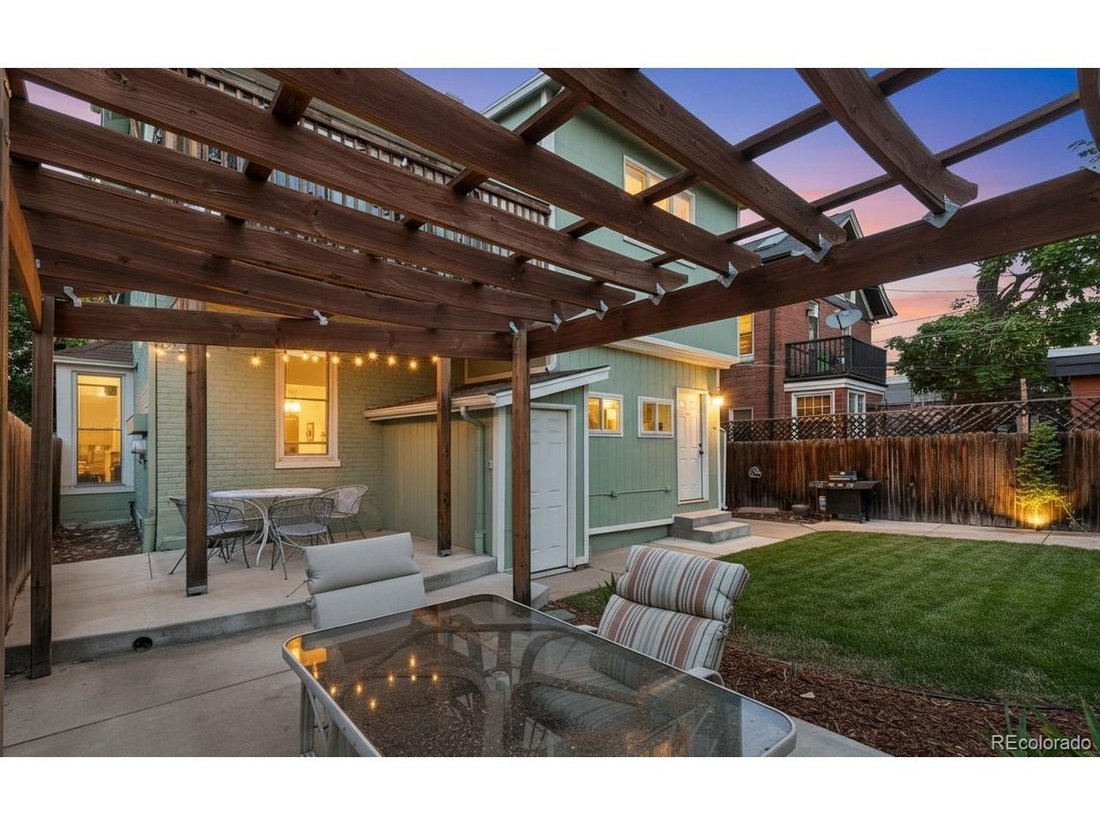 Denver, Colorado, United States 1 - 18207642