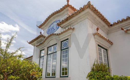Townhouse in Azeitao (Sao Lourenco e Sao Simao), Setubal, Portugal 1