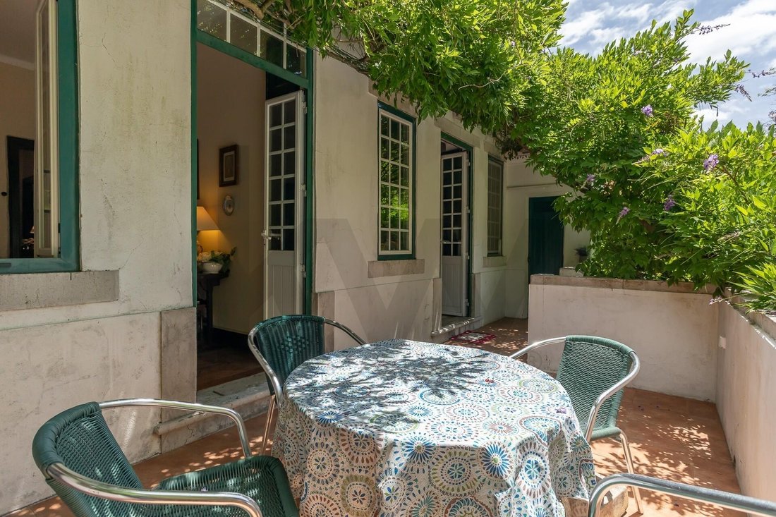 Townhouse in Azeitao (Sao Lourenco e Sao Simao), Setubal, Portugal 3 - 18247855