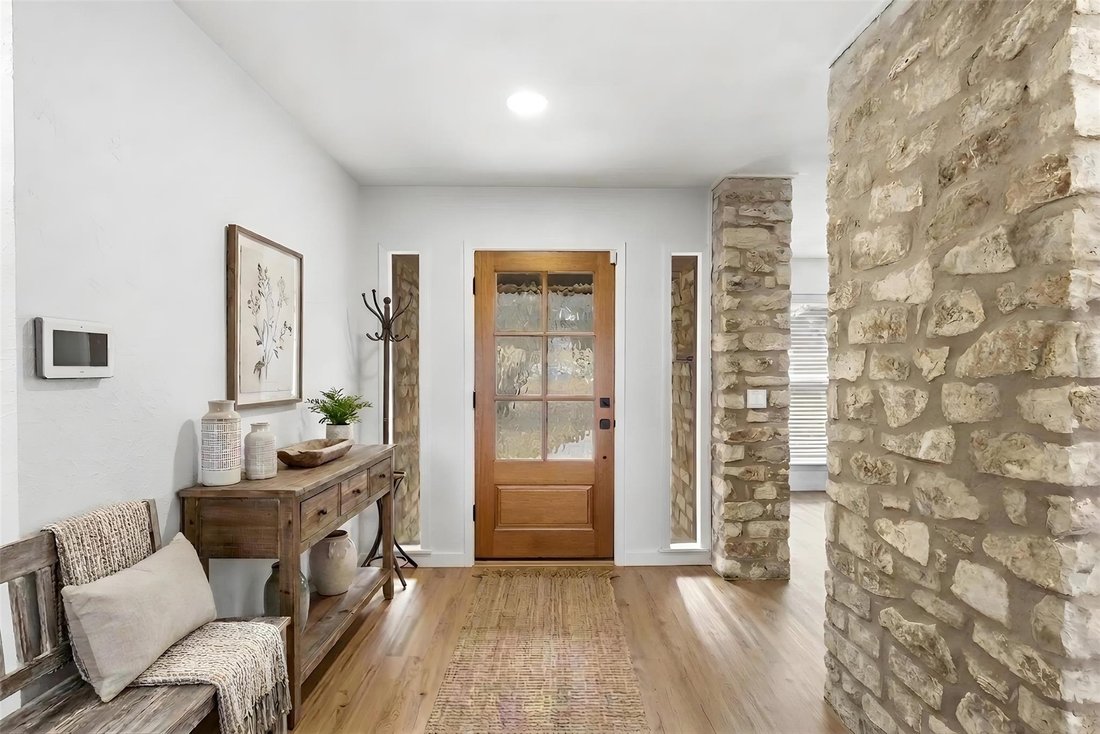 House in Georgetown, Texas, United States 1 - 16950079