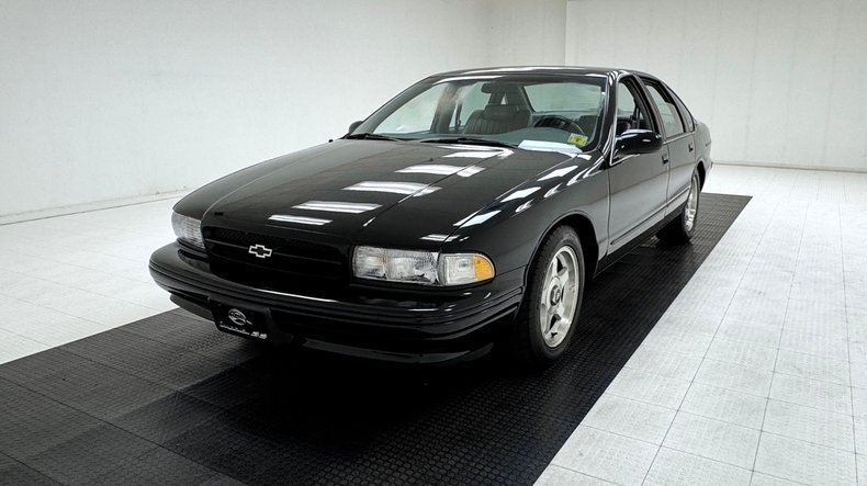 Sedan in Morgantown, United States 1 - 18248345