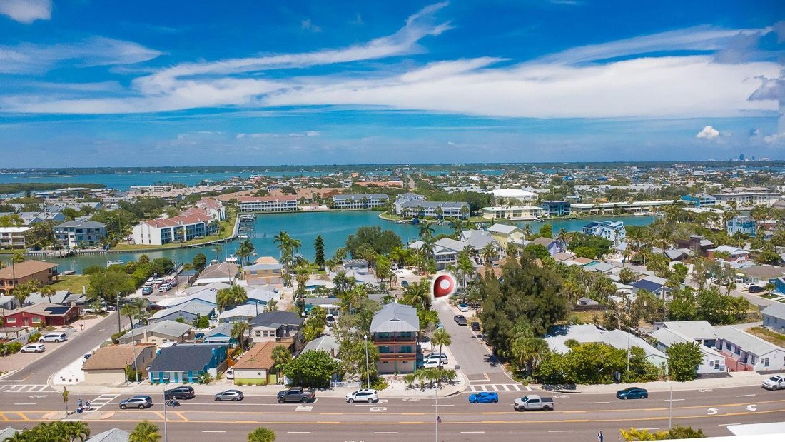 House in Treasure Island, Florida, United States 3 - 18215675