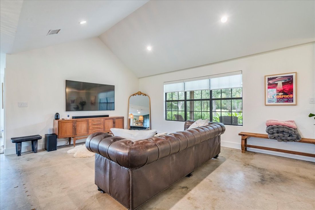 House in Dale, Texas, United States 4 - 18247980
