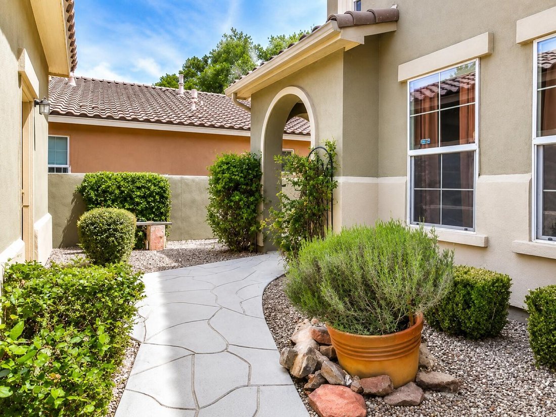 House in Albuquerque, New Mexico, United States 2 - 18247634