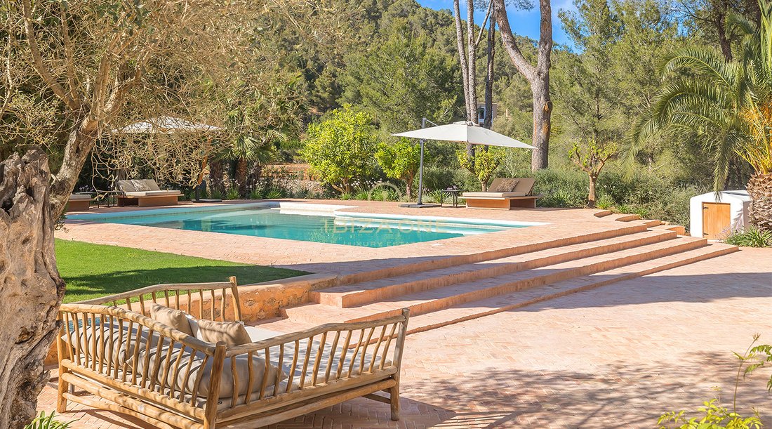 Finca in Santa Eularia des Riu, Balearic Islands, Spain 4 - 17530713