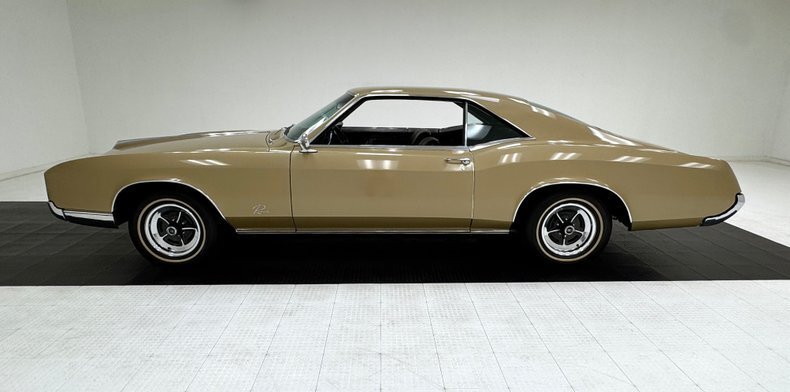 Coupe in Morgantown, United States 2 - 18248370