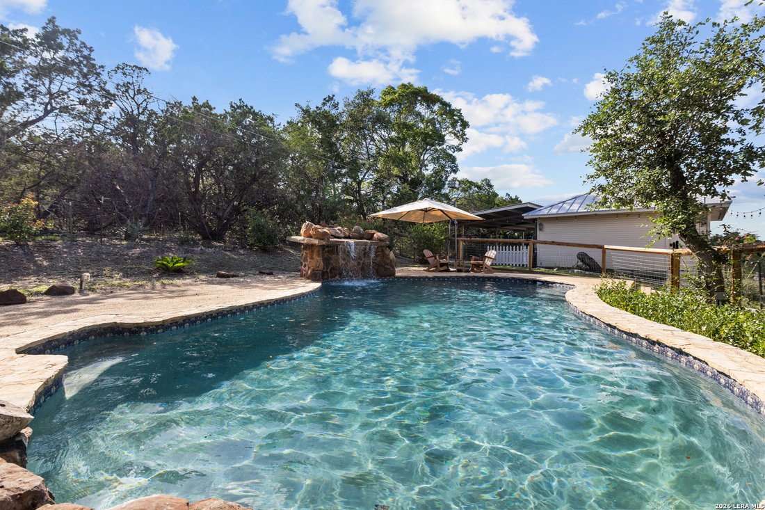 House in Scenic Oaks, Texas, United States 3 - 18248046