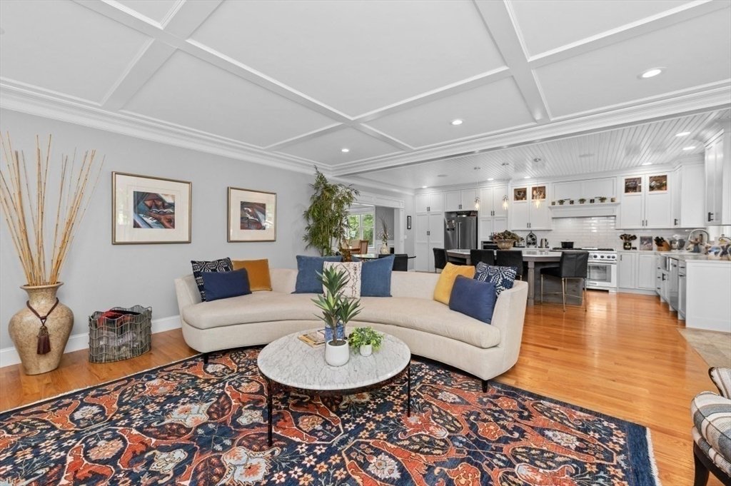 House in Needham, Massachusetts, United States 4 - 18021407