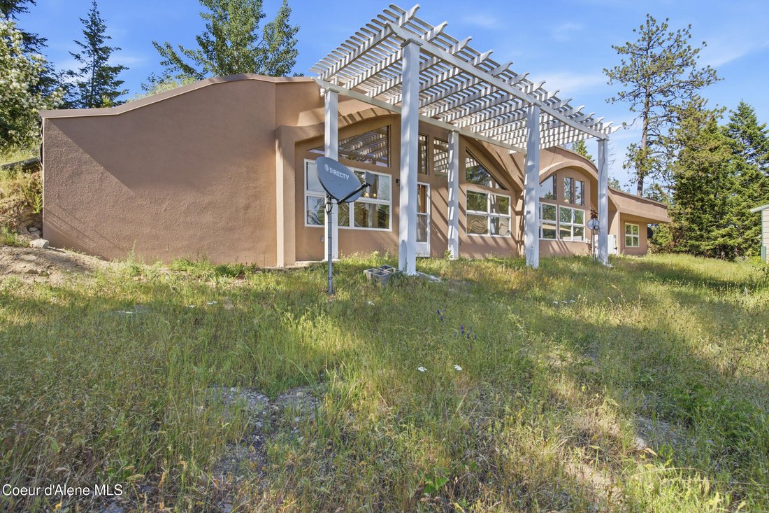 House in Cocolalla, Idaho, United States 3 - 18215130