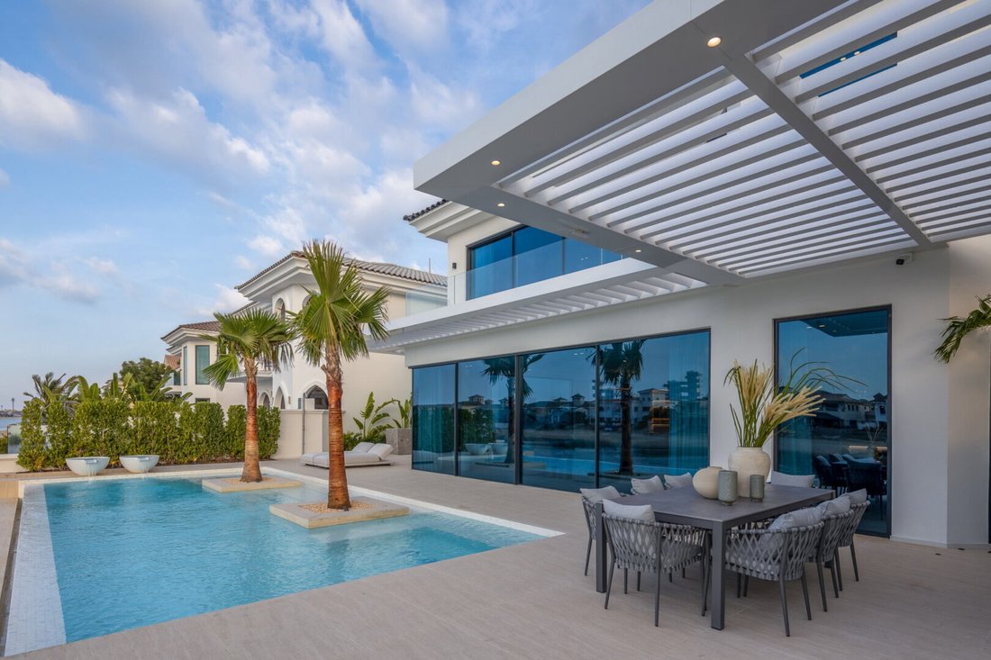 Villa in Palm Jumeirah, Dubai, United Arab Emirates 1 - 17308265