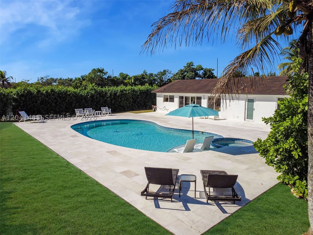 House in North Miami Beach, Florida, United States 5 - 18247729
