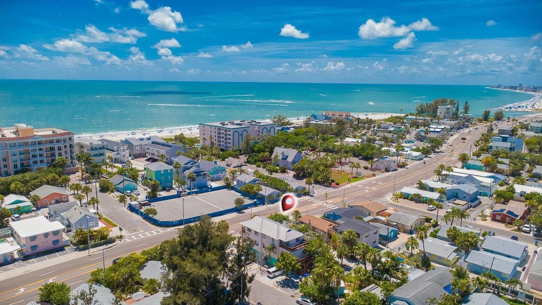 House in Treasure Island, Florida, United States 2 - 18215675