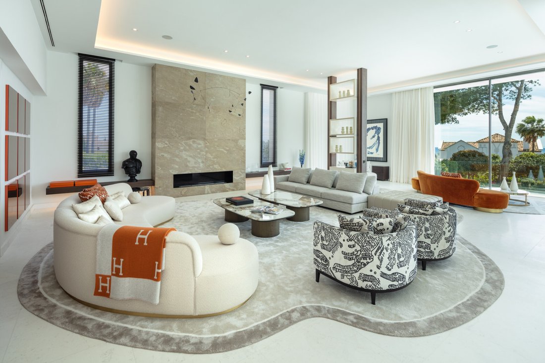 Villa in Sierra Blanca, Marbella, Spain 4 - 18248420