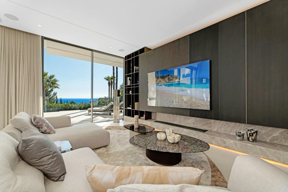 Villa in Sierra Blanca, Marbella, Spain 3 - 18248405