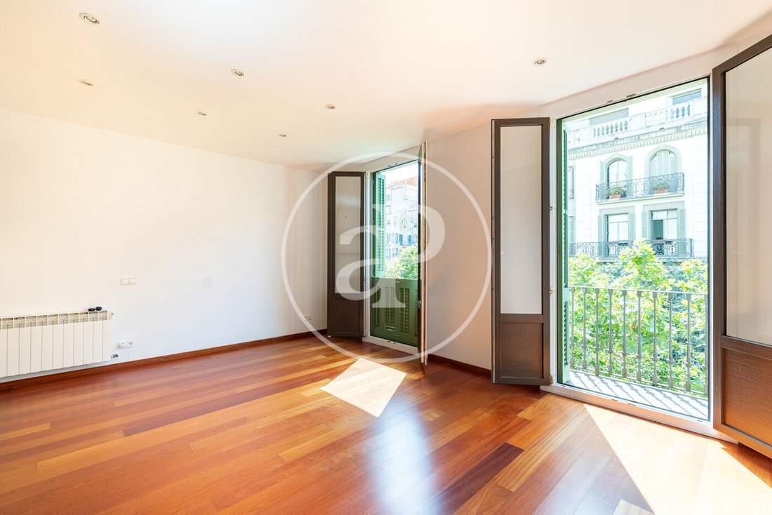 Apartment in Eixample, Barcelona, Spain 4 - 18248408