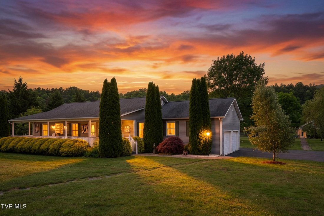 House in Mountain City, Tennessee, United States 1 - 18248089
