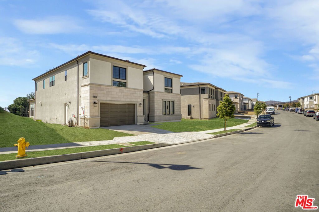 House in Los Angeles, California, United States 2 - 18247658