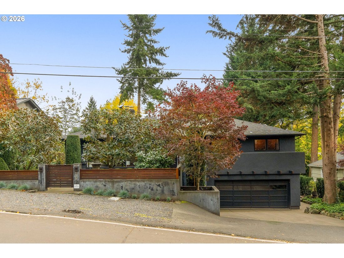 House in Lake Oswego, Oregon, United States 1 - 18247971