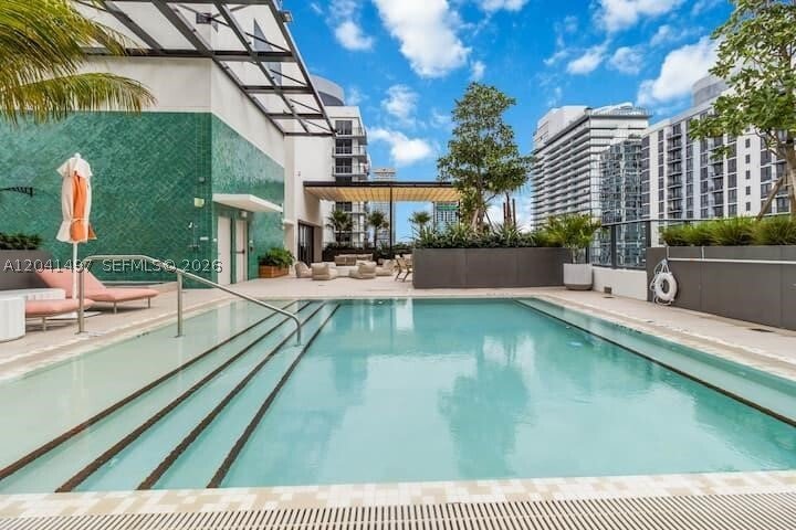 Condo in Miami, Florida, United States 2 - 18247728