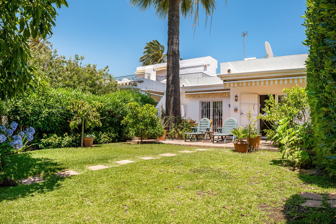 Townhouse in Nueva Andalucia, Marbella, Spain 2 - 18248374