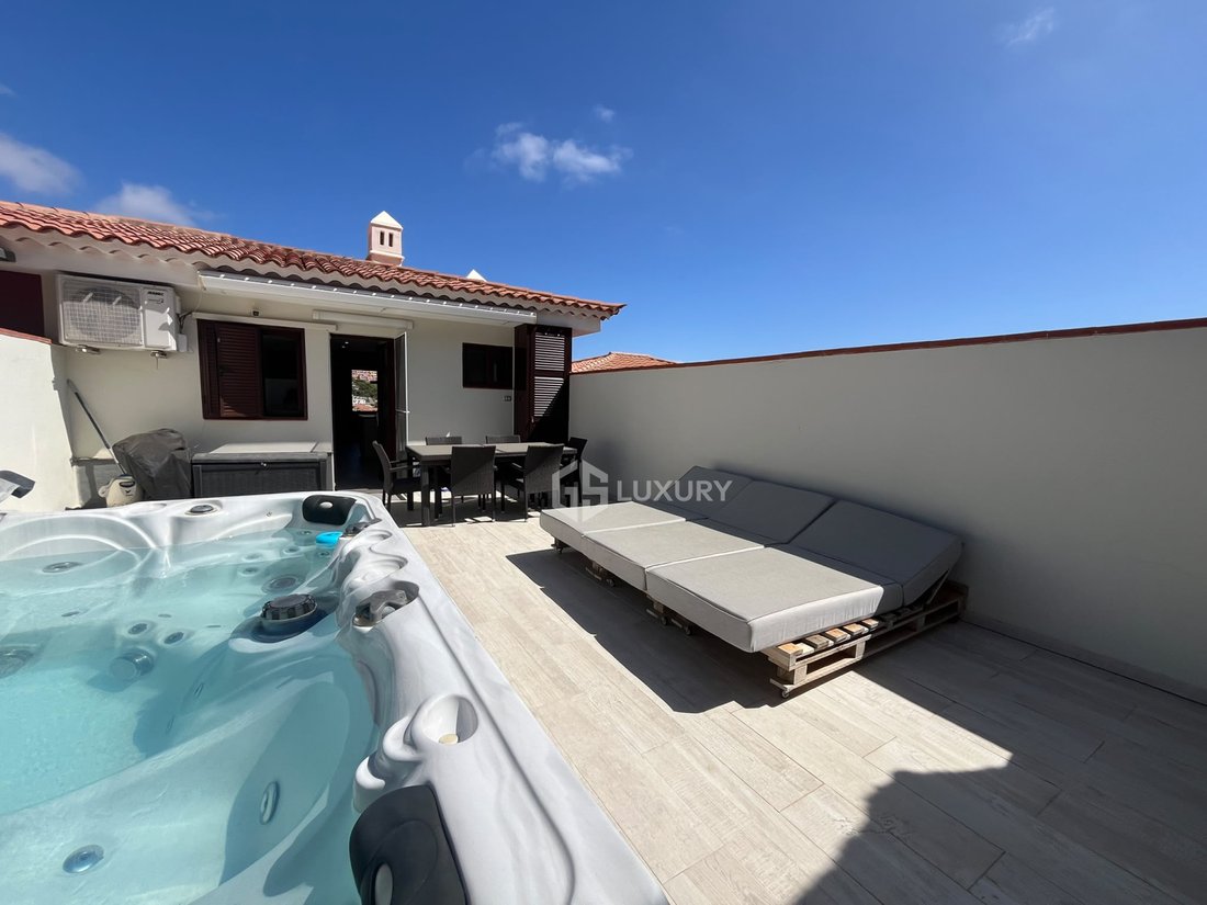 House in Costa Adeje, Adeje, Canary Islands 2 - 18248209