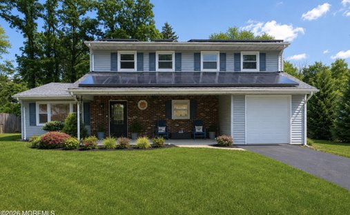 House in Tinton Falls, New Jersey, United States 1