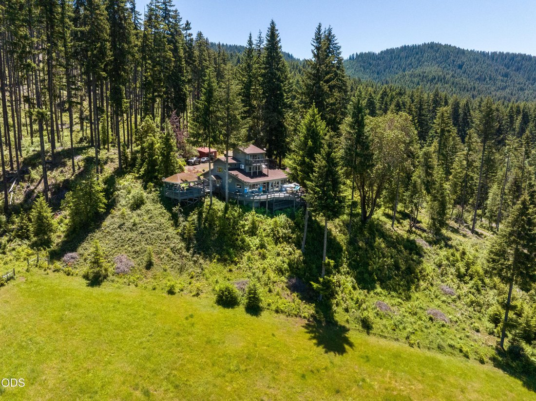 House in Oakridge, Oregon, United States 4 - 18248058