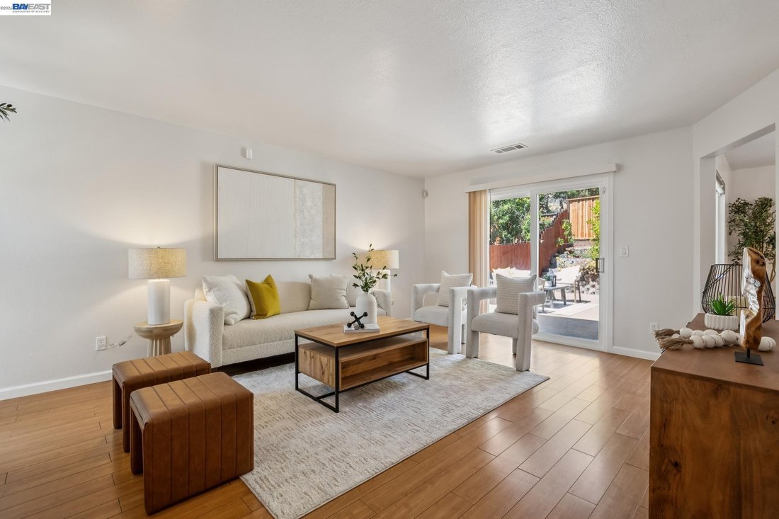 House in Hayward, California, United States 4 - 18248007