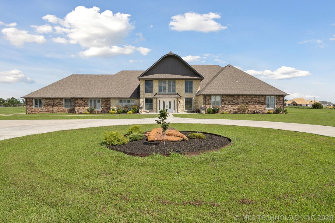 House in Owasso, Oklahoma, United States 5 - 18247998