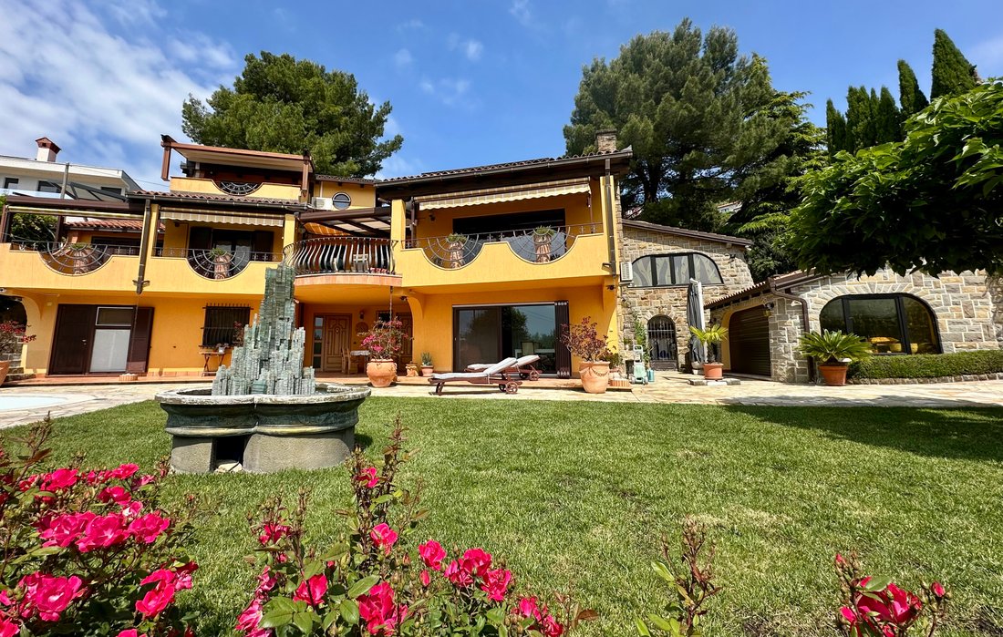 Villa in Portorož, Piran, Slovenia 3 - 18247573