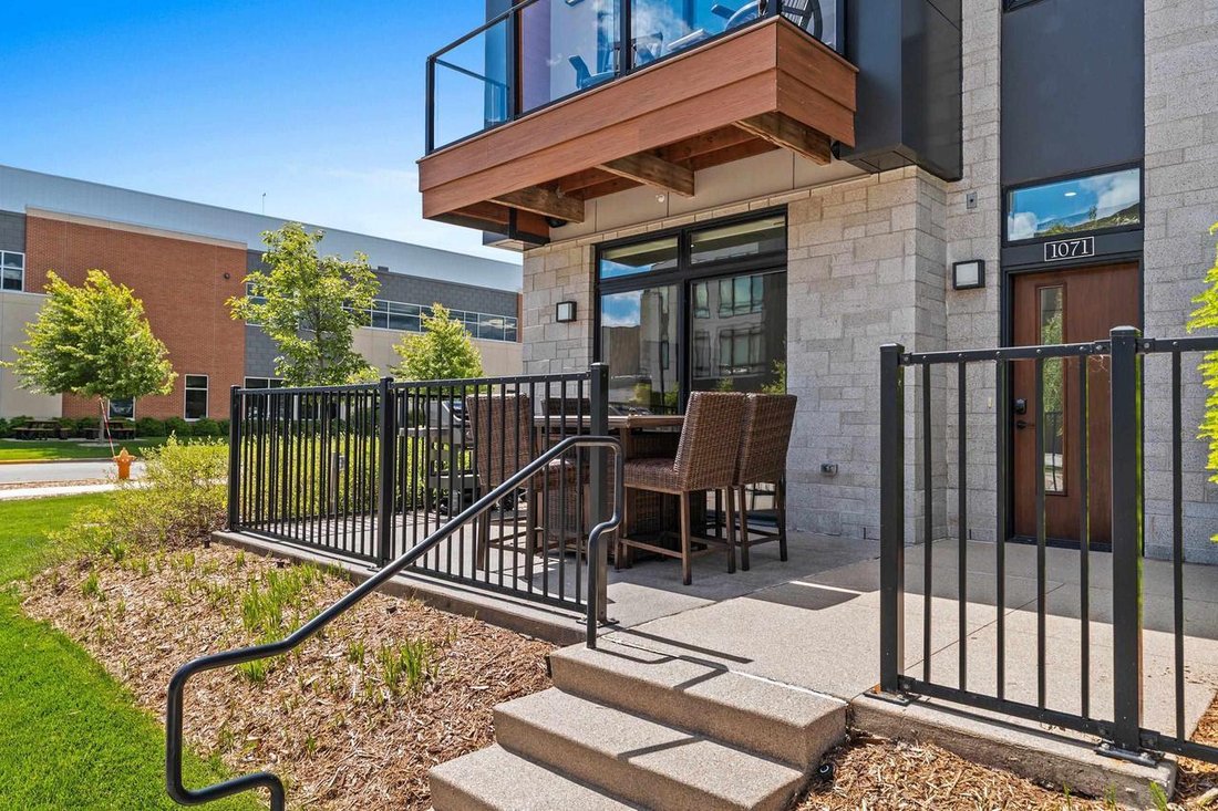 Condo in Ashwaubenon, Wisconsin, United States 2 - 17786617