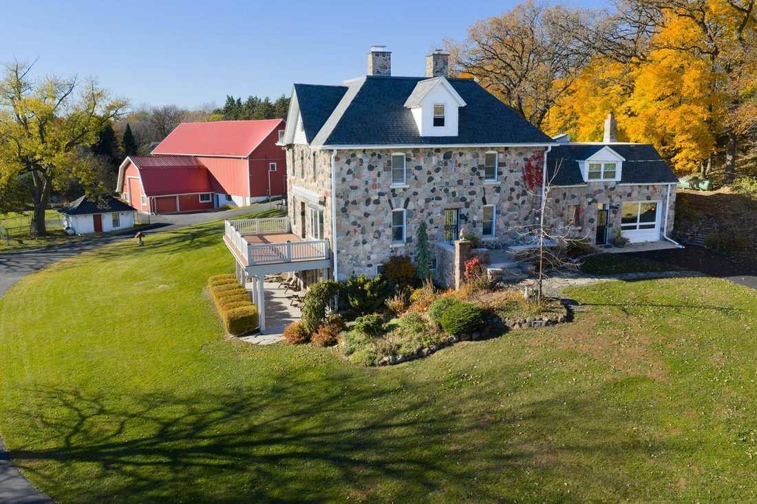 House in Delafield, Wisconsin, United States 5 - 18248057