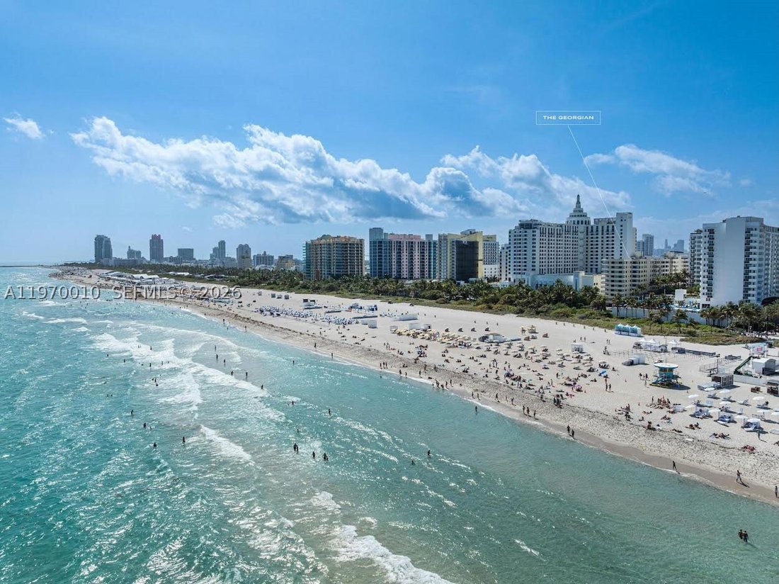 Condo in Miami Beach, Florida, United States 1 - 17282055