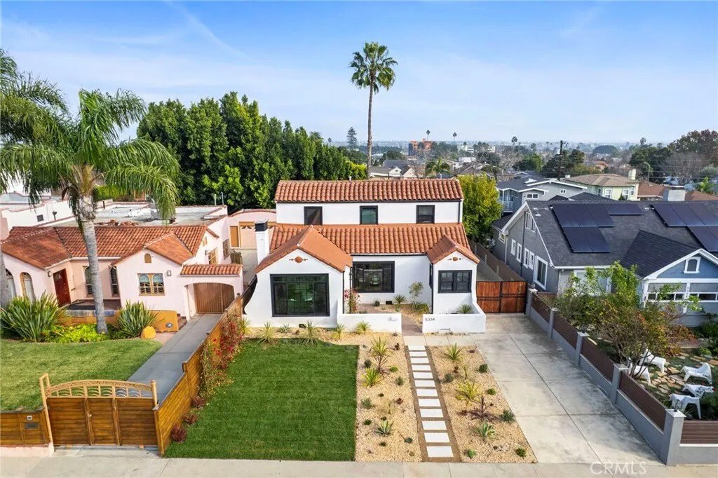 House in Los Angeles, California, United States 2 - 18247816