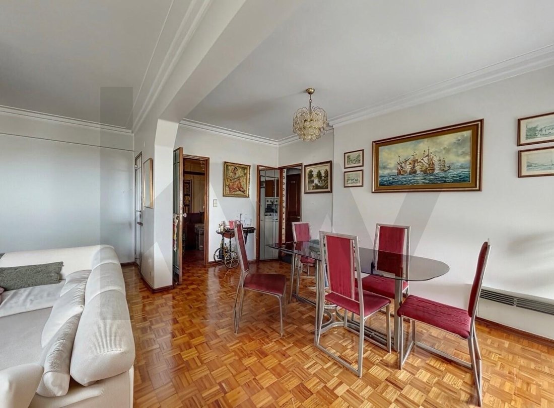 Apartment in Moscavide e Portela, Lisbon, Portugal 5 - 18248079