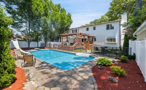 House in Massapequa Park, New York, United States 1