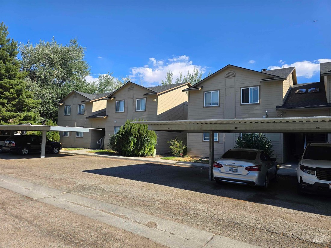 Apartment in Mountain Home, Idaho, United States 1 - 18248006