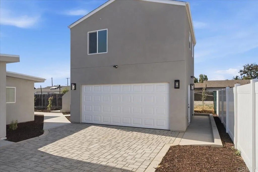 Chula Vista, California, United States 5 - 18247799
