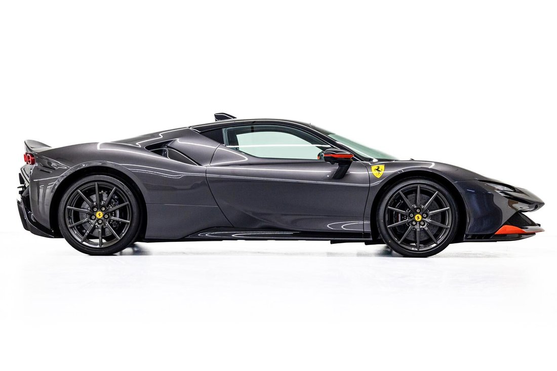 Coupe in Dubai, United Arab Emirates 3 - 18248055