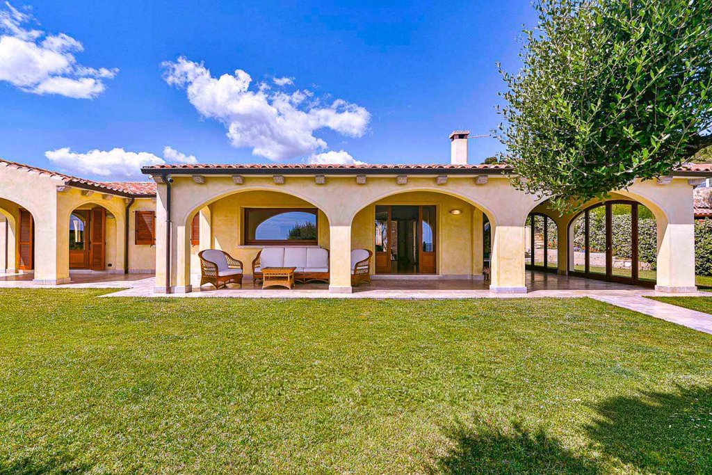 Villa in San Teodoro, Sardinia, Italy 5 - 18248862