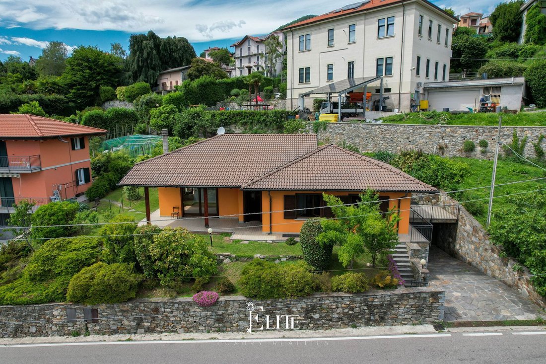 Villa in Arizzano, Piedmont, Italy 1 - 18248446