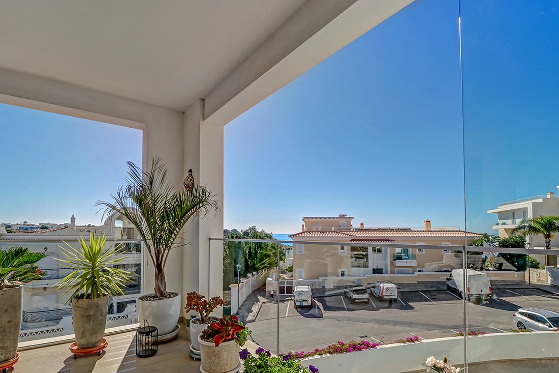 Apartment in Praia De Porto Mós, Sao Goncalo de Lagos, Algarve 2 - 18249071