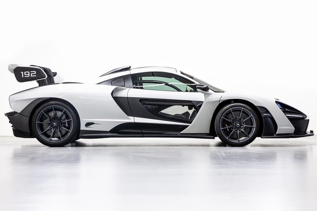 Coupe in Dubai, United Arab Emirates 5 - 18248525