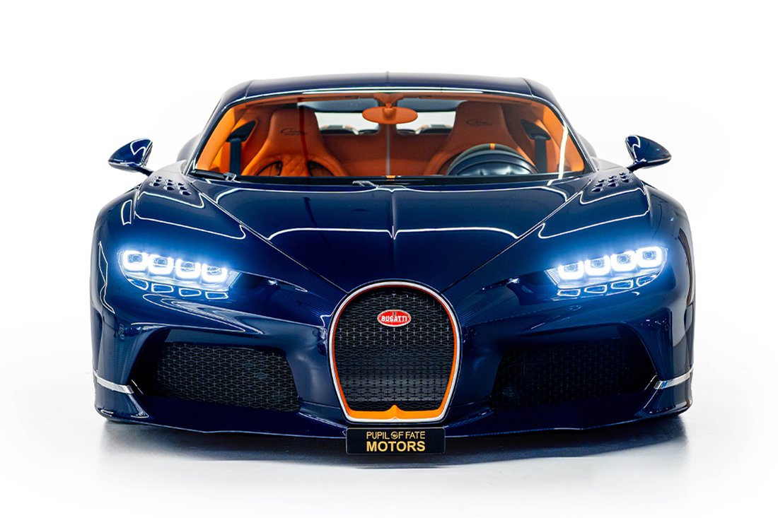 Coupe in Dubai, United Arab Emirates 2 - 18248413